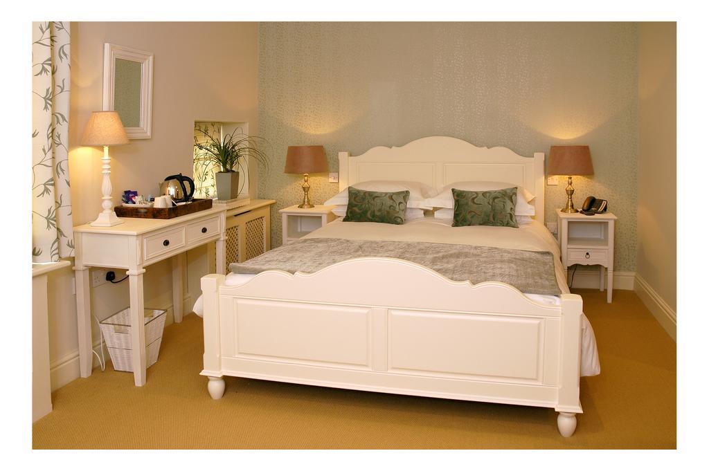 Отель The Kings Arms Stowel Экстерьер фото