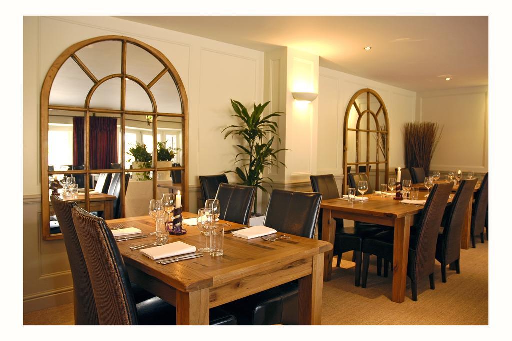 Отель The Kings Arms Stowel Экстерьер фото