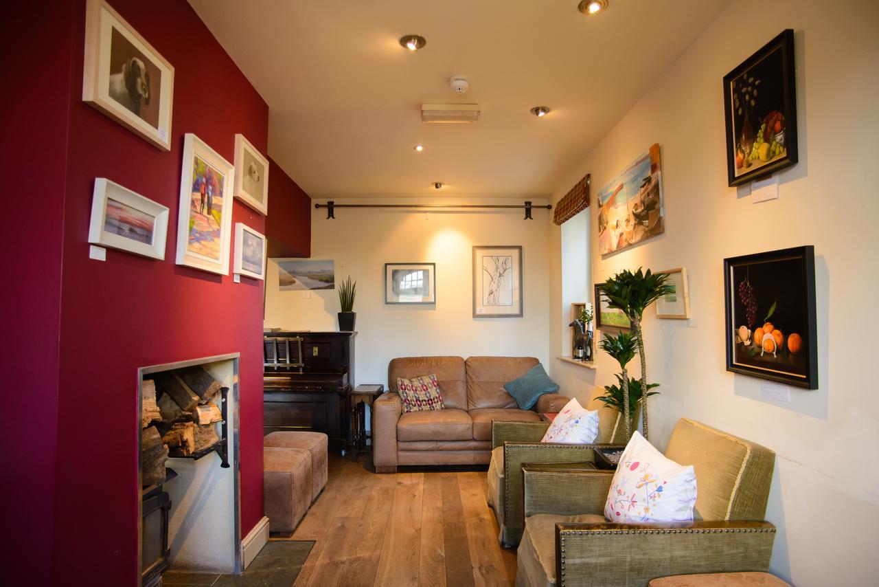 Отель The Kings Arms Stowel Экстерьер фото