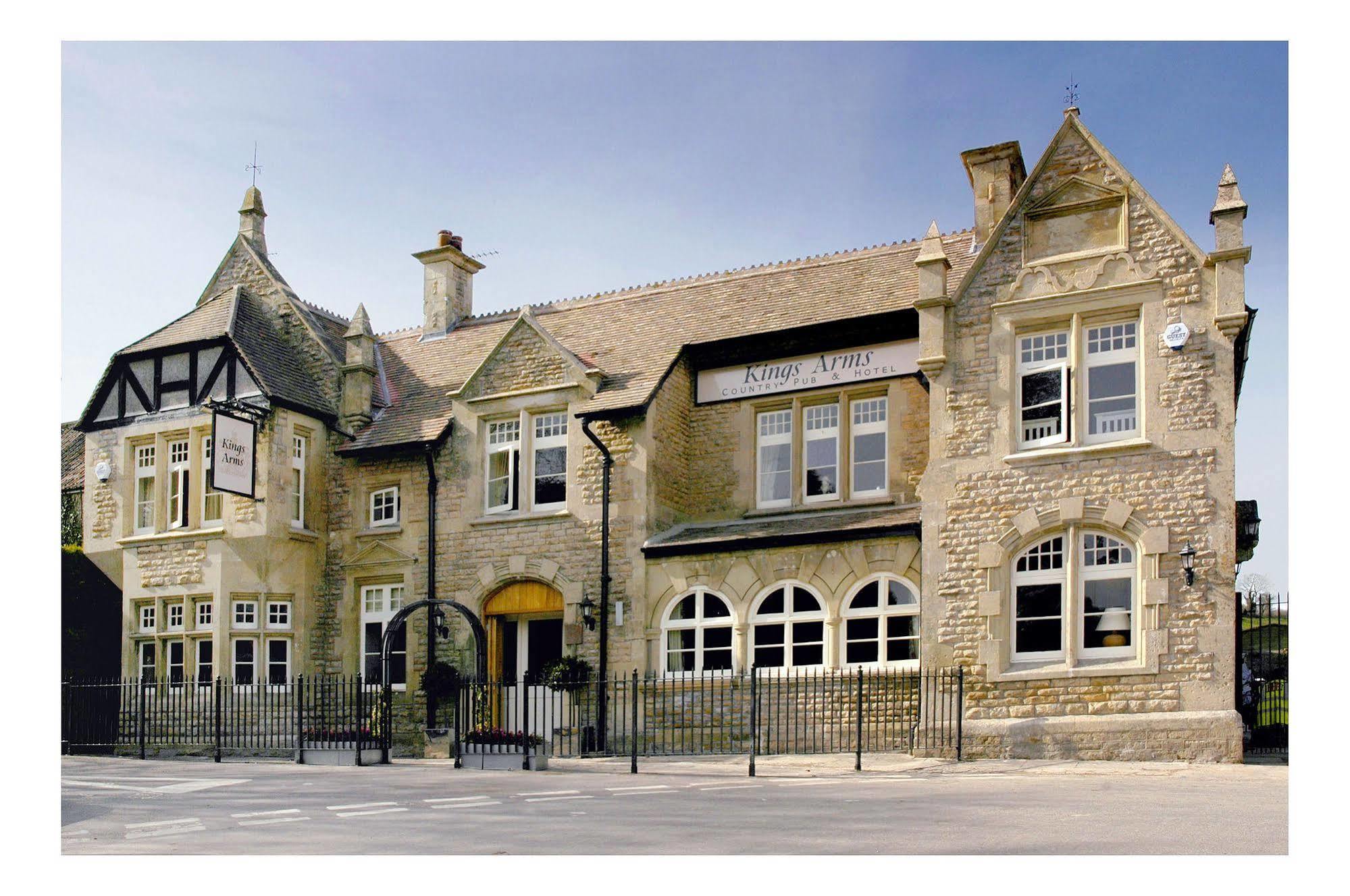 Отель The Kings Arms Stowel Экстерьер фото